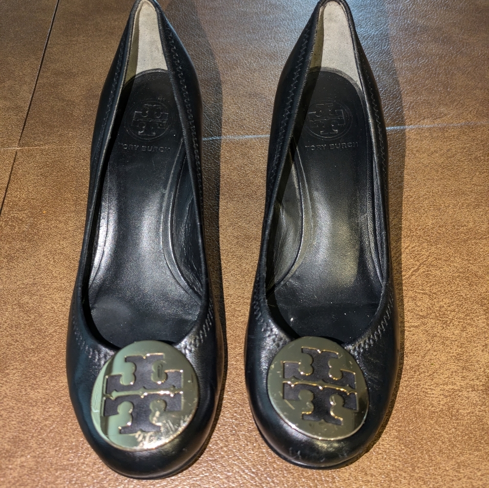 Tory Burch *Original* Wendy Wedges Black Leather with Gold Embellishment